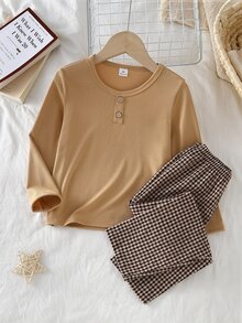 SHEIN Boys Classic Solid Khaki Ribbed Knit Pajama Set, Soft Skin-Friendly Crew Neck Long Sleeve Top & Pants, Comfy Homewear - Khaki - View 2