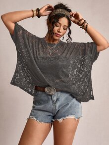 Freevana 大尺碼女款透視蕾絲短袖上衣，百搭款 - 深灰色 - 查看 2