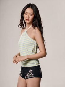Willow Rêve 女款紫色針織細肩帶背心上衣，休閒度假風 - 綠色 - 查看 4