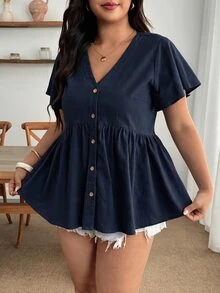 Enliva 大尺碼女款荷葉袖V領上衣，夏季女式襯衫，適合曲線身材、蘋果型與圓形身型，度假穿搭，夏季必備 - 藏蓝色 - 查看 4