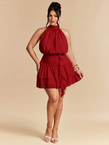 SHEIN BAE 大尺碼女款純色百褶時尚約會掛脖迷你洋裝 - 紅色 - 查看 1