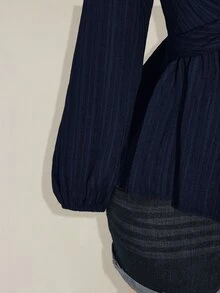 SHEIN ICON 女款大尺碼黑色紋理前打結燈籠袖上衣 - 藏蓝色 - 查看 7