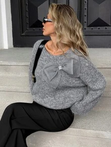 Pariaura Sweater Pullover Lengan Panjang Rajut Lembut Warna Abu-abu dengan Dekorasi Pita Besar, Serbaguna, dan Gaya Vintage untuk Musim Gugur/Dingin. - Grey - View 3