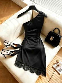 SHEIN فستان أنيق للمقاسات الكبيرة بتصميم كتف واحد مع تطريز دانتيل مرقع للذهاب إلى العمل - الأسود - مشاهدة 2