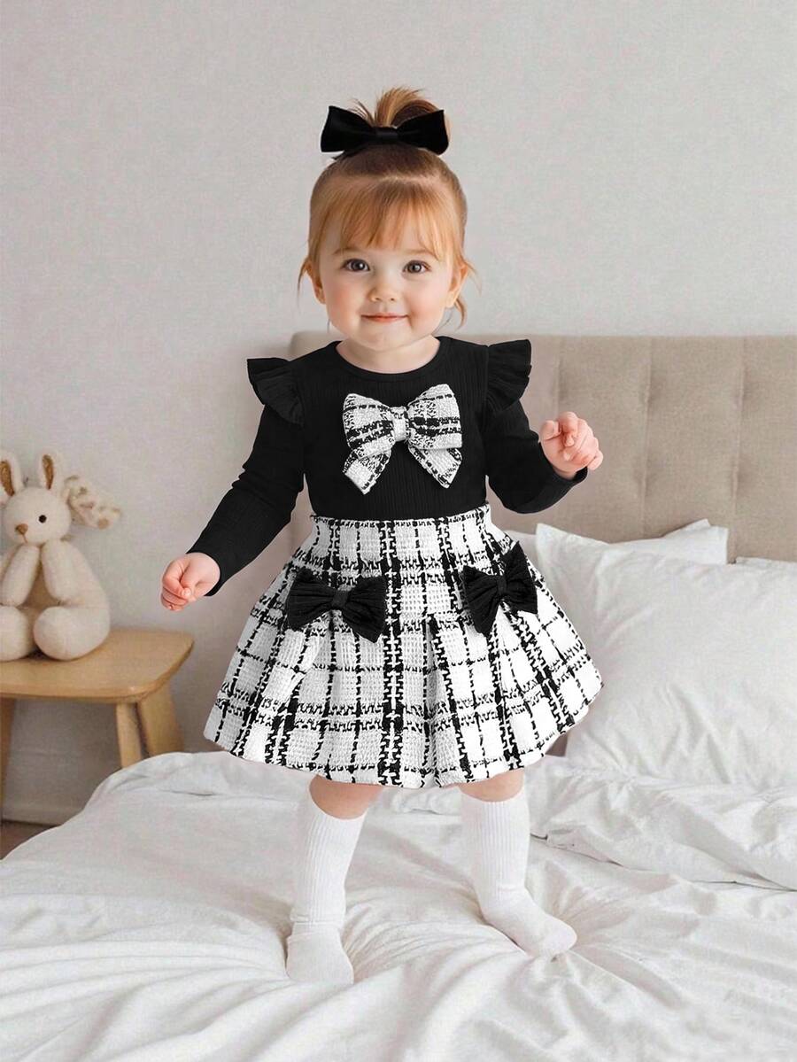 SHEIN Baby Girl Bow Decor T-Shirt And Tweed Skirt Set - Black - View 1
