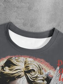 Manfinity EMRG Men's Dark Gray Crew Neck Short Sleeve T-Shirt, Vintage Street Millennium Style Top, Gothic Blindfolded Angel Statue Lightning Distressed Text All-Over Print, Suitable For Outings, Concerts, Music Festivals, Coachella, Parties, Summer Vacation Outfits - Multicolor - View 4