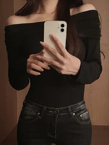 DAZY 女款純色露肩修身黑色短袖T恤 春夏季 - 黑色 - 查看 4