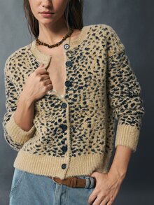 Bohemela Vintage Plush Leopard Print Jacquard Long Sleeve Knit Cardigan - Apricot - View 1