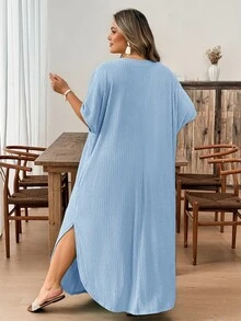 SHEIN CURVE+ 大尺碼女款純色V領蝙蝠袖口袋休閒T恤洋裝 - 淺藍色 - 查看 2