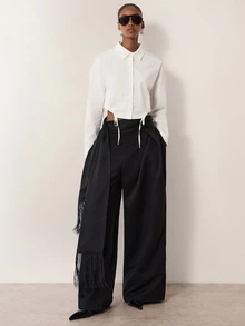 MERLEAU Women's Modern White Shirt With Drawstring Hem - White - View 5