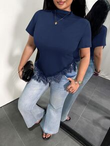 Firerie 女款簡約優雅休閒度假通勤修身T恤上衣，黑色短袖收腰不對稱下擺蕾絲飾邊，適合度假、海灘、假日穿著 - 藏蓝色 - 查看 6