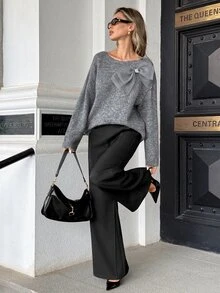 Pariaura Sweater Pullover Lengan Panjang Rajut Lembut Warna Abu-abu dengan Dekorasi Pita Besar, Serbaguna, dan Gaya Vintage untuk Musim Gugur/Dingin. - Grey - View 5