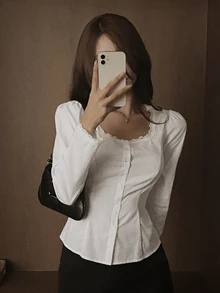 DAZY 純色領口修身短袖白色女款襯衫 - 白色 - 查看 6
