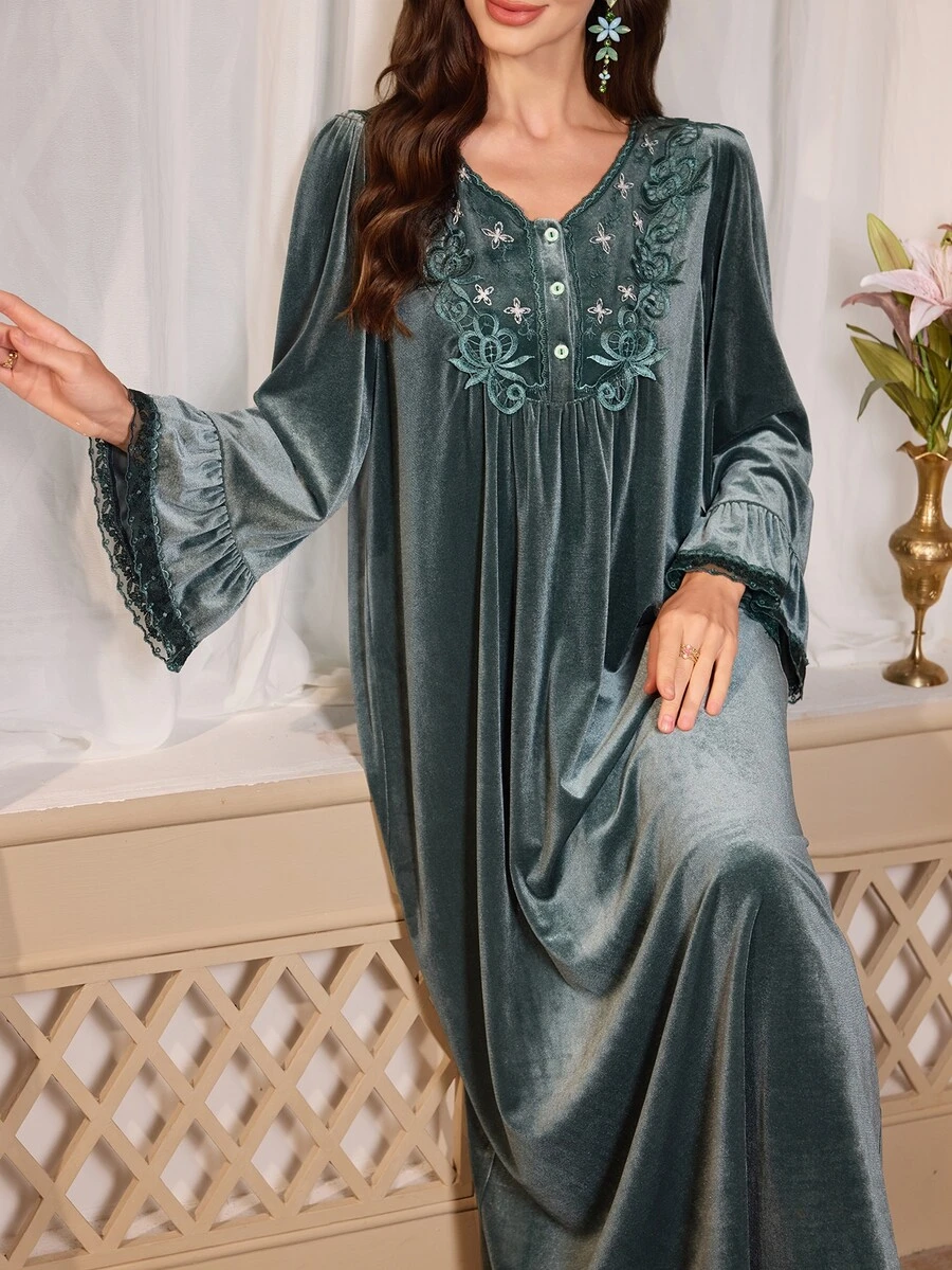PalaceNights Heavy Embroidery Collar Velvet Long Nightgown - Dark Green - View 1