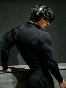 Sport MetroGents 男士卡通印花拉鍊半開襟運動T恤 - 黑色 - 查看 2