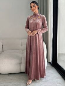Yasmyna Women's Rhinestone Decorated Cutout Design Elegant Arabian Dress - Dusty Purple - View 6
