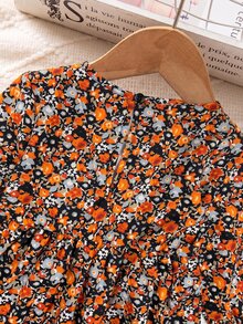 SHEIN 女嬰女童花卉可愛洋裝，春夏秋冬度假風女童洋裝 - 棕色 - 查看 3