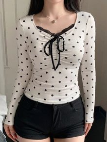 DAZY 女款撞色蕾絲拼接小圓領性感修身都市休閒T恤 - 白色 - 查看 5