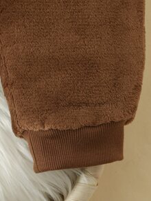 SHEIN Playful Pals 男嬰冬季抓絨套裝，可愛熊刺繡套頭衛衣與加厚保暖長褲，2件套，幼兒秋冬外套 - 棕色 - 查看 7