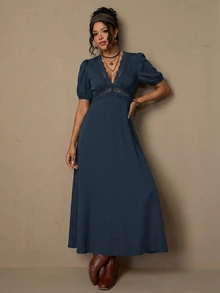 Freevana 女款優雅法式風 | 黑色針織深V領蕾絲飾邊泡泡袖長洋裝 - 藏蓝色 - 查看 5