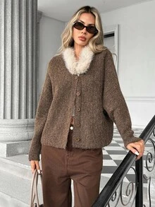 Pariaura Cardigan Sweater Kancing Tunggal Patchwork dengan Kerah Bulu Kelinci Imitasi Bergaya Vintage - Coklat - View 5