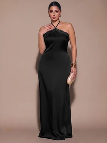 SHEIN BAE CURVE 大尺碼女款純色對比蕾絲修身優雅掛脖洋裝 - 黑色 - 查看 4