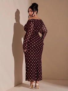 SHEIN BAE 大尺碼女款秋冬長袖波點V領抓皺露肩優雅洋裝，棕色洋裝 - 紫紅色 - 查看 3