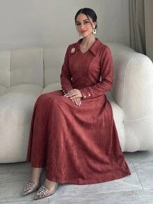 Modelyn Gaun Lengan Panjang Minimalis untuk Wanita, Cocok untuk Liburan dan Perjalanan - Coklat - View 1