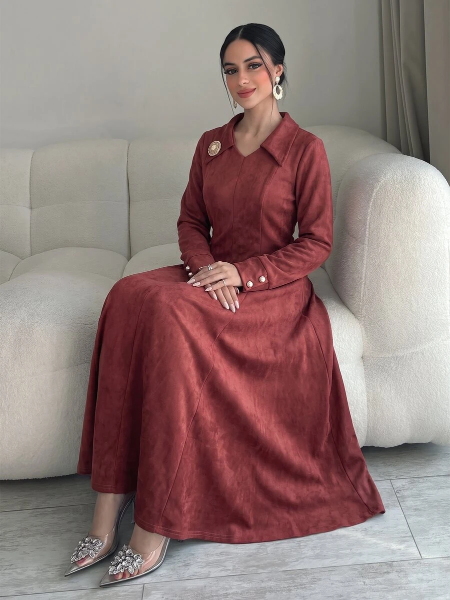 Modelyn Gaun Lengan Panjang Minimalis untuk Wanita, Cocok untuk Liburan dan Perjalanan - Coklat - View 1