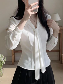 DAZY 女款溫柔百搭長袖修身襯衫 - 白色 - 查看 1