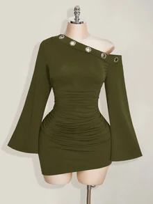 SHEIN ICON Plus Size Casual Daily Summer Dress With Pockets, Diagonal Shoulder And Grommet Decor Fall - Army Green - View 3