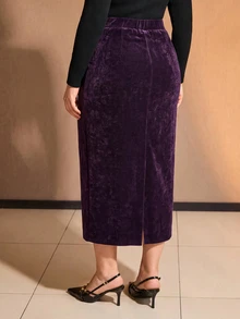 MOTF PREMIUM PLUS SIZE WOMEN'S AUTUMN/WINTER VELVET SOLID COLOR LONG STRAIGHT SKIRT - Purple - View 3