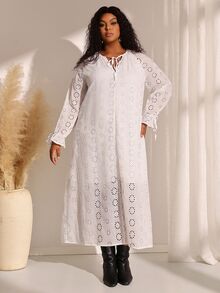 BrightlyHer Gaun Elegan Gaya Boho Ukuran Besar Warna Putih Polos dengan Bordir, Leher Bertali, Lengan Panjang, dan Hiasan Ruffle, Cocok untuk Liburan, Acara Formal, dan Konfirmasi di Musim Gugur 2026 - Putih - View 1