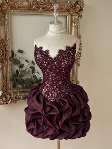 Lovelzi Elegant Romantic Lace Twisted Rope Patchwork Satin Bud-Shaped Design, With Fishbone Eyelash Lace Trim Short Skirt, Suitable For Pre-Wedding Party, Wedding And Graduation Prom. - Burgundy - View 4