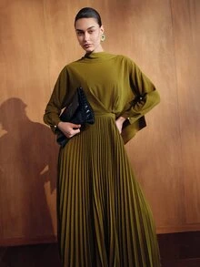 MOTF PREMIUM WOMEN'S SOLID COLOR STAND COLLAR LONG SLEEVE PLEATED HEM ELEGANT DRESS - Army Green - View 6