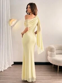 SHEIN Tall 女款優雅純色不對稱露肩洋裝，優雅女式正式禮服，舞會禮服，秋季婚禮賓客洋裝，女式婚禮賓客洋裝 - 淡黃色 - 查看 2