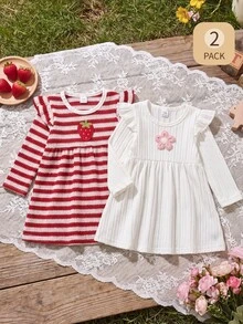 SHEIN Playful Pals Baby Girl 2pcs Red & White Ribbed Strawberry Patch & White Flower Patch Flutter Sleeve Knitted Jacquard Fuzzy Ribbed Autumn/Winter Dress - Red and White - View 1