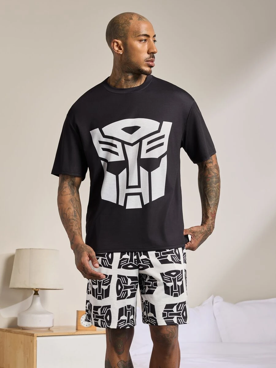 Transformers X SHEIN Set Pakaian Santai Pria Motif Kartun Lengan Pendek Atasan dan Celana Pendek - Hitam dan Putih - View 1