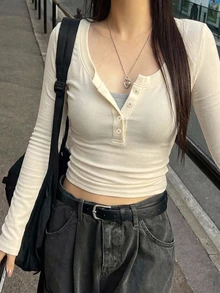 DAZY 女款純色鈕扣半開襟長袖修身T恤 - 白色 - 查看 7