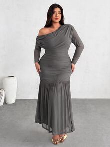 Firerie Plus Size Asymmetrical Shoulder Ruched Fishtail Hem Sexy Dress Fall - Grey - View 3