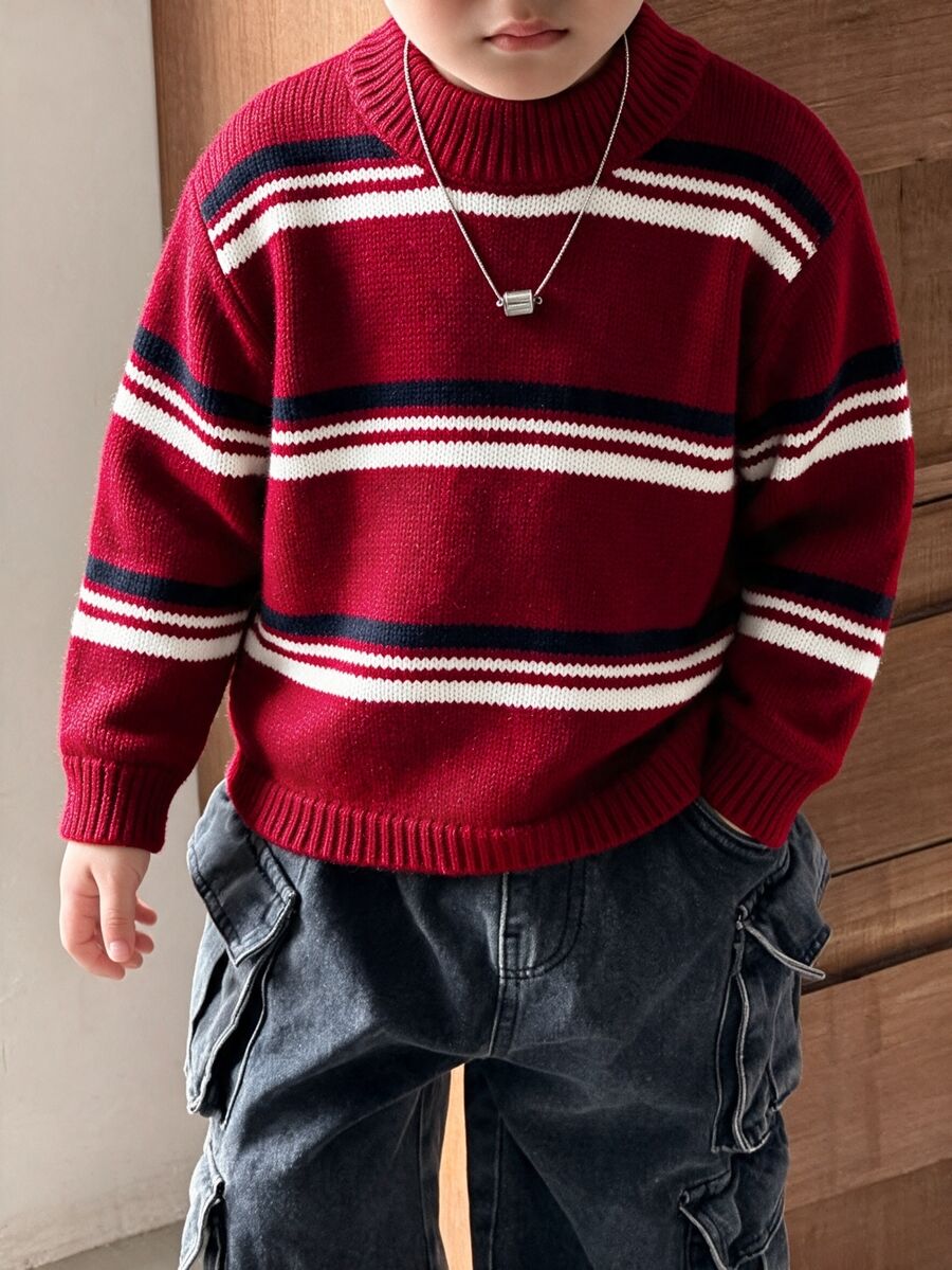 SHEIN Little Byeori 兒童小男孩秋冬休閒百搭日常通勤配色拼接條紋圓領套頭毛衣,適合通勤、上學、日常休閒、運動、旅行、街頭風,秋冬季節,聖誕節 - 紅色 - 查看 1