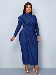 SOLERSUN Plus Size Women's Solid Color Ruched Elegant Waist-Cinching Party Dress - Blue - View 5