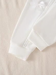 SHEIN 2件裝女嬰長袖連身衣，可愛甜美粉色與白色，蝴蝶結緞帶，圓領，常規款，適合秋季假期派對，前開拉鍊 - 彩色 - 查看 7