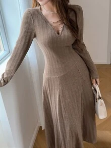 Feyla Gaun Rajut Model Baru dengan Tali Silang, Pinggang Elastis, dan Gaya Elegan - Kopi - View 8