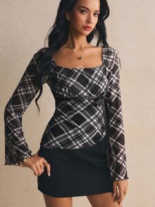 Poéselle 女款格紋方領喇叭袖綁腰時尚上衣 - 黑與白 - 查看 6