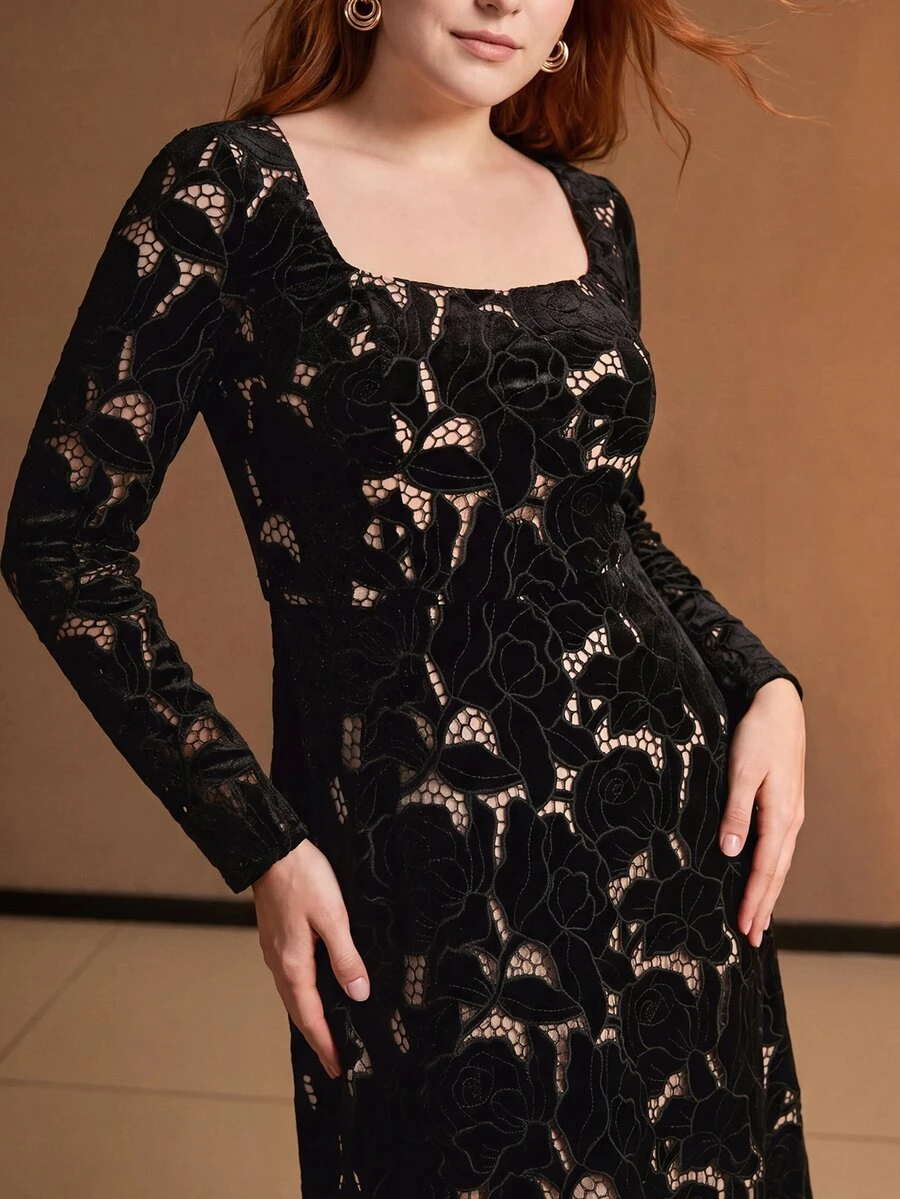 MOTF PREMIUM PLUS SIZE WOMEN'S VELVET EMBROIDERED HOLLOW OUT ELEGANT STRAIGHT DRESS - Black - View 2
