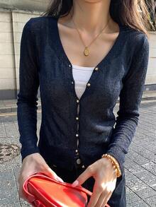 DAZY 女款彩虹條紋修身腰長袖V領休閒度假夏季薄針織開襟衫Y2K冬季 - 藏蓝色 - 查看 4