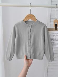 SHEIN 女童秋/冬黃色修身圓領針織開襟毛衣外套，基本款針織開襟衫，適合海邊度假、冷氣房、開學季、優雅聚會等場合，適合秋冬穿著 - 灰色 - 查看 4