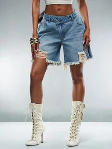 Denimoi Celana Pendek Denim Kasual Wanita untuk Sehari-hari dengan Saku, Kancing, dan Ujung Berumbai - Medium Wash - View 1