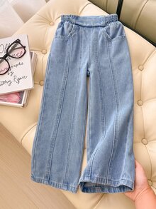 SHEIN Young Girl Light Wash Wide Leg Denim Jeans, Vintage Light Blue Washed Contrast Stitching/Vertical Patchwork Pleated Design Denim Pants, Elastic Waist Loose Straight Wide Leg Pants, Suitable For Children - Blue - View 1